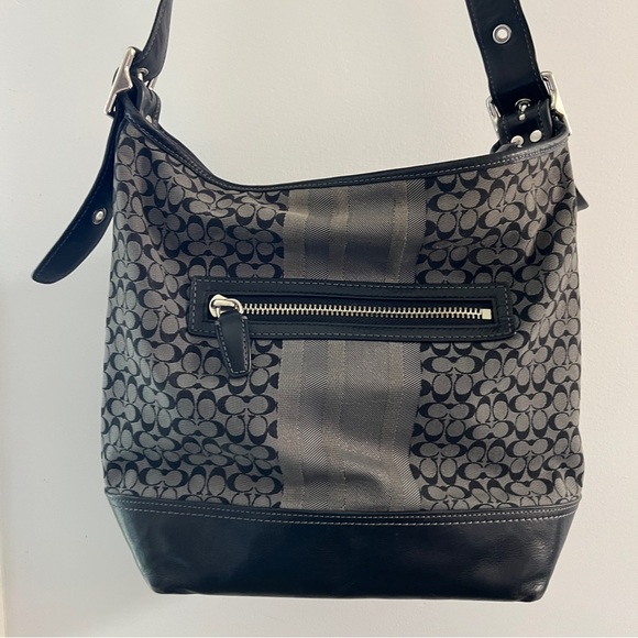 Coach leather and fabric bag - Picture 2 of 13